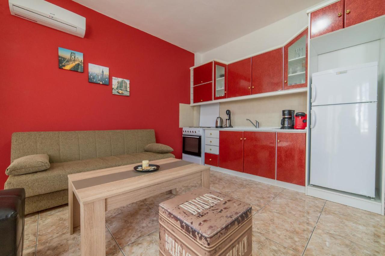 Family Resort 1 Офринио Экстерьер фото
